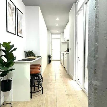 Mistral Валенсия